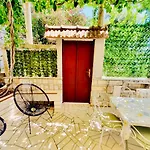 Σπίτι διακοπών Dalmatian House, Spacious Stone Terraces, Balcony , Views