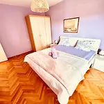 Dalmatian House, Spacious Stone Terraces, Balcony , Views Ντουμπρόβνικ