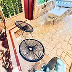 Σπίτι διακοπών Dalmatian House, Spacious Stone Terraces, Balcony , Views