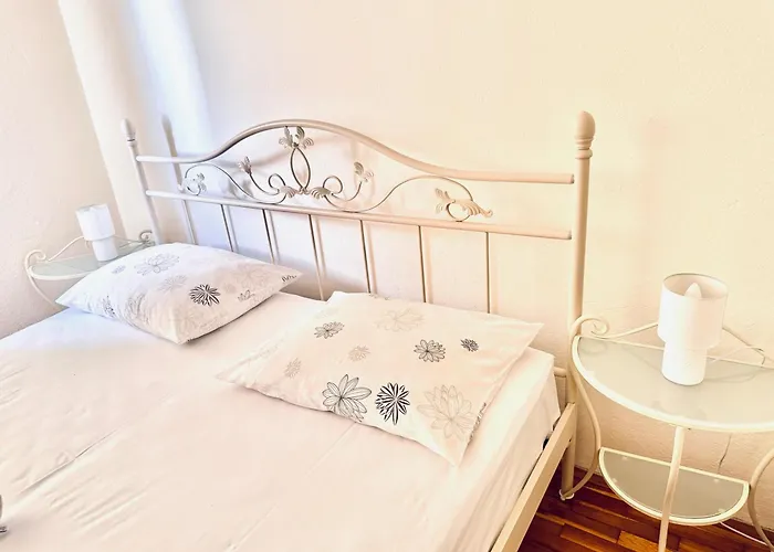 Dalmatian House, Spacious Stone Terraces, Balcony , Views Prázdninový dům Dubrovník