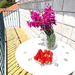 Dalmatian House, Spacious Stone Terraces, Balcony , Views Сasa de vacaciones Dubrovnik