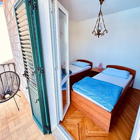 Dalmatian House, Spacious Stone Terraces, Balcony , Views * Dubrovnik