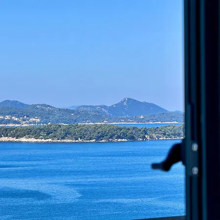 Dalmatian House, Spacious Stone Terraces, Balcony , Views Semesterbostad Dubrovnik