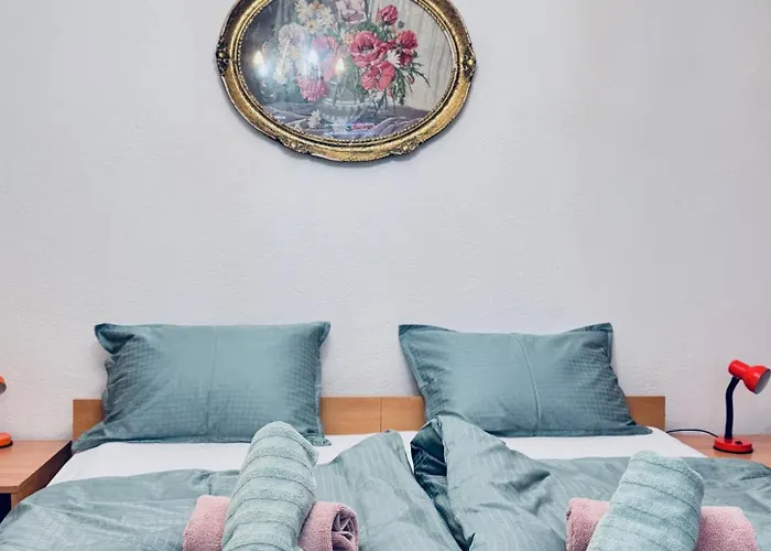 Dalmatian House, Spacious Stone Terraces, Balcony , Views Dom wakacyjny