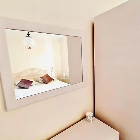 度假居 Dalmatian House, Spacious Stone Terraces, Balcony , Views *