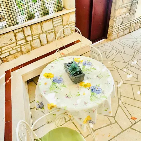 Dalmatian House, Spacious Stone Terraces, Balcony , Views * 杜布罗夫尼克