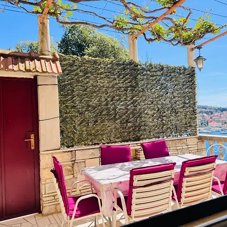 Dalmatian House, Spacious Stone Terraces, Balcony , Views * Dubrovnik