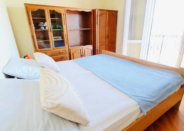 Dalmatian House, Spacious Stone Terraces, Balcony , Views Сasa de vacaciones Dubrovnik