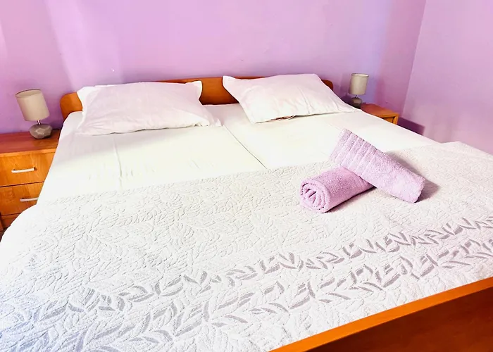 Dalmatian House, Spacious Stone Terraces, Balcony , Views *