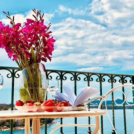 Dalmatian House, Spacious Stone Terraces, Balcony , Views * Ντουμπρόβνικ