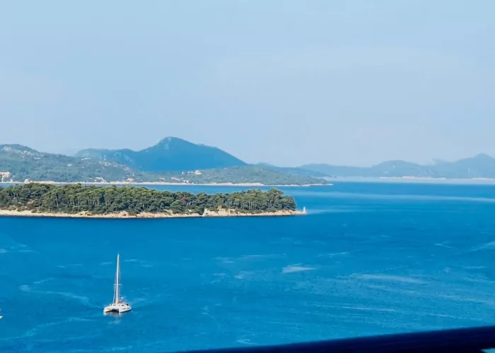 Dalmatian House, Spacious Stone Terraces, Balcony , Views Tatil Evi *